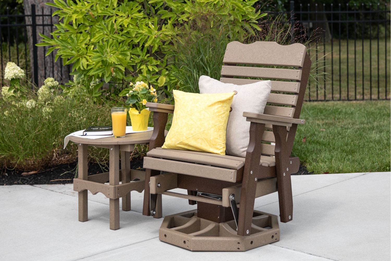 hanover, pa, hanover pa, mcsherrystown, new oxford, abbottstown, spring grove, gettysburg, york, carlisle, shippensburg, boiling springs, dillsburg, parkton md, monkton md, westminster md, eastern waterproof flooring, faircrest cabinets, j & k cabinets, vita cabinetry, fabuwood kitchen cabinetry, fibercon doors, interior doors, exterior doors, vanity tops, shower walls, shower bases, toilets, counter tops, molding, door trim, decking, adirondack chairs, farmhouse dining sets, fire pits, heirloom furniture,black mulch, brown mulch, red mulch, mushroom mulch, sifted top soil, crusher runs, #57, #8, Delaware river stone, ocean stone, landscape stone, quarry stone, masonry sand, screenins, stone, water garden supplies, brooks landscape suppy lard